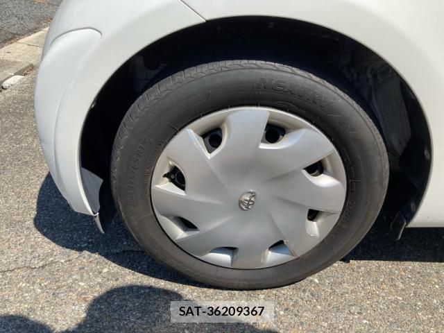 Toyota IQ 2009-07 8648621-6