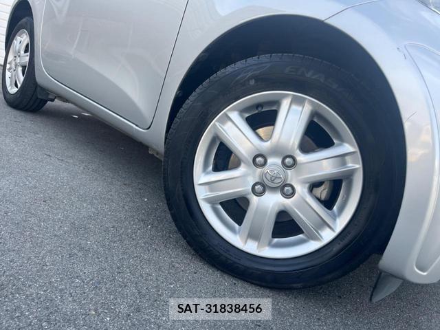 Toyota IQ 2014-06 8650725-10