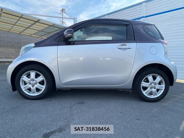 Toyota IQ 2014-06 8650725-18