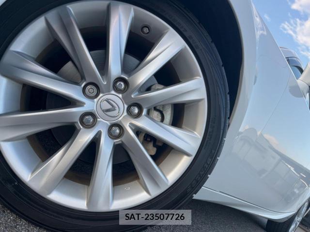 Lexus IS 2014-02 8646707-14