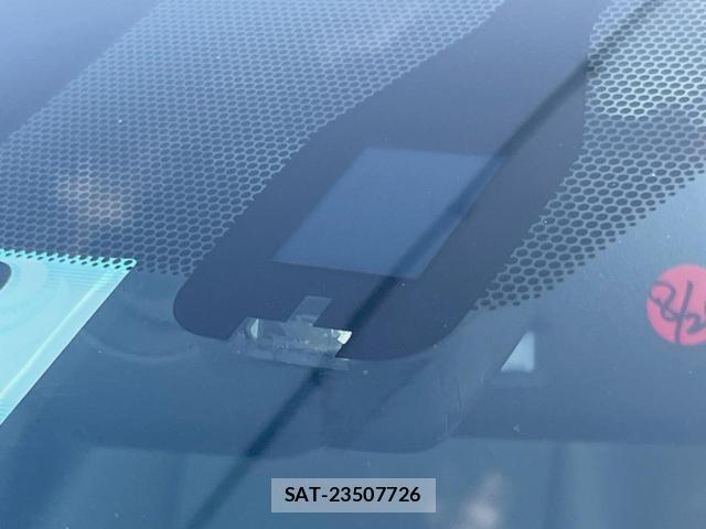 Lexus IS 2014-02 8646707-9