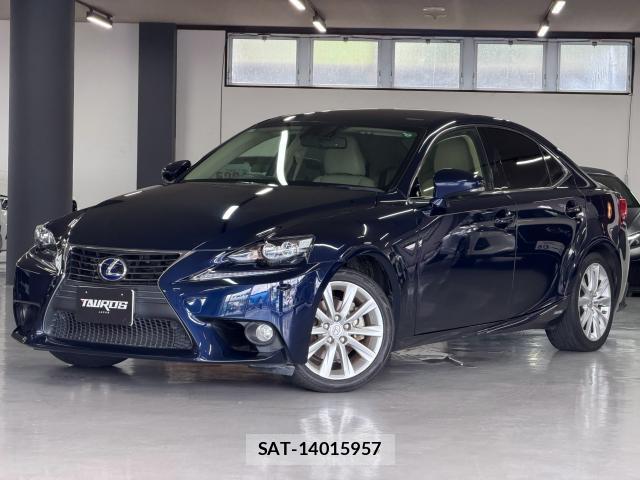 Lexus IS 2013-10 8647705-12