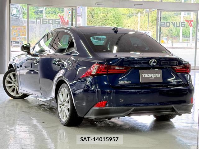 Lexus IS 2013-10 8647705-14