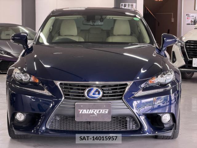 Lexus IS 2013-10 8647705-9