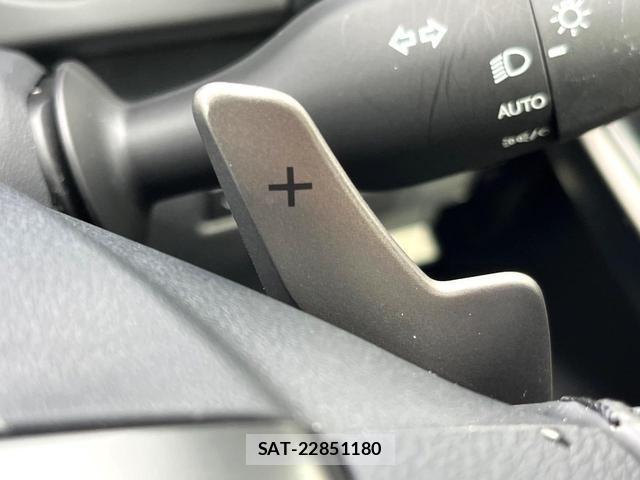 Lexus IS 2022-01 8648326-8