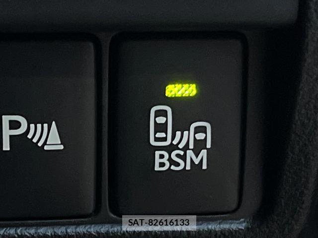 Lexus IS 2014-04 8648334-2
