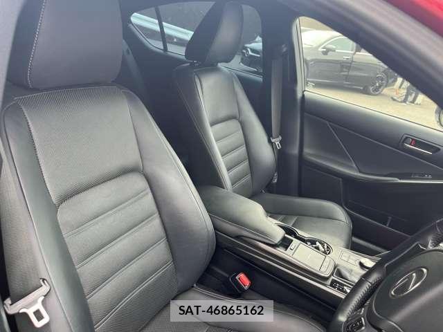 Lexus IS 2021-02 8649747-1