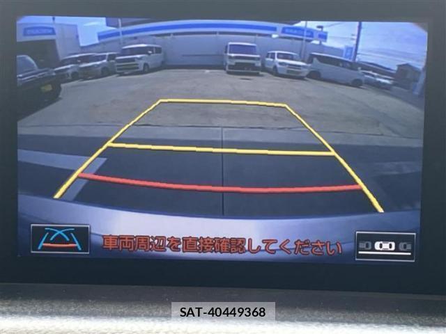 Lexus IS 2013-06 8652046-10