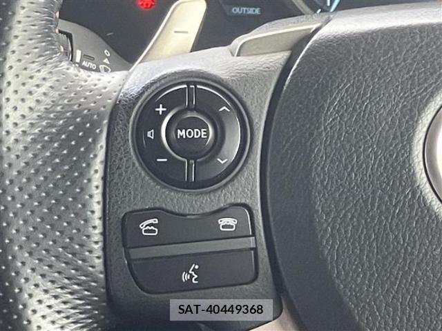 Lexus IS 2013-06 8652046-13