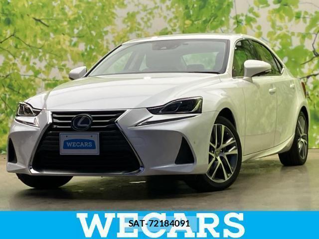 Lexus IS 2016-11 8653831-0