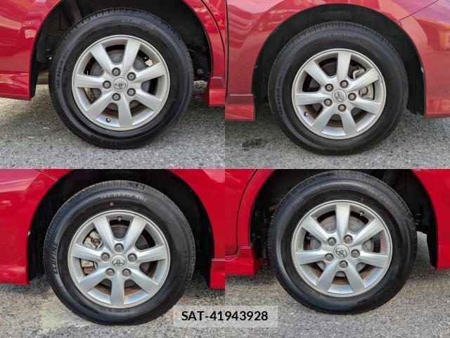 Toyota ISIS 2013-07 8652435-8