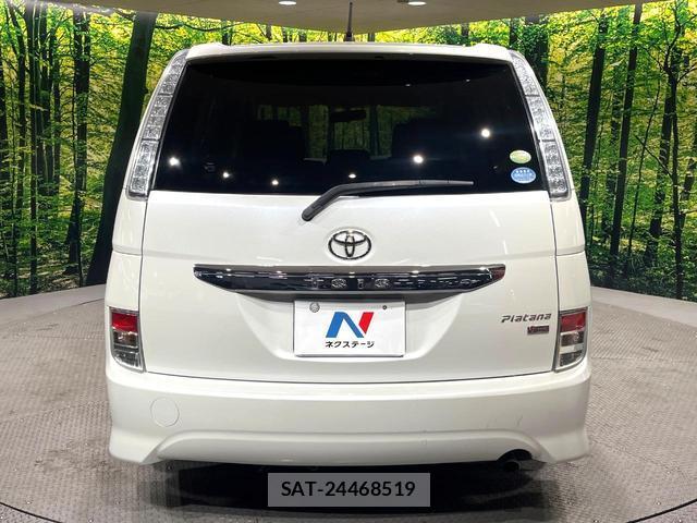 Toyota ISIS 2011-09 8653102-15