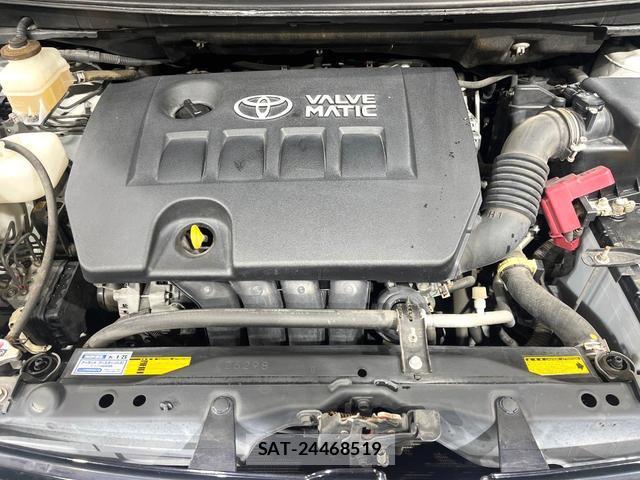 Toyota ISIS 2011-09 8653102-18