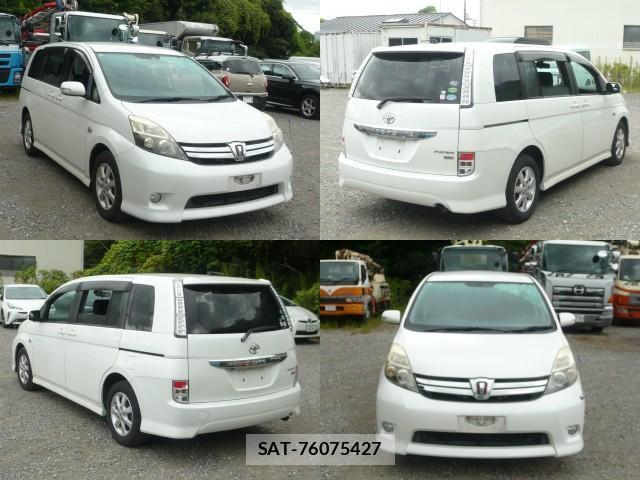 Toyota ISIS 2013-07 8653117-1