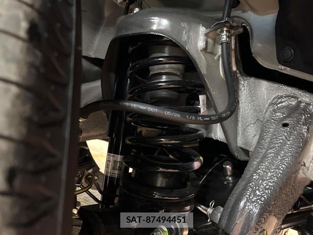 Suzuki JIMNY 2026-07 8647298-18