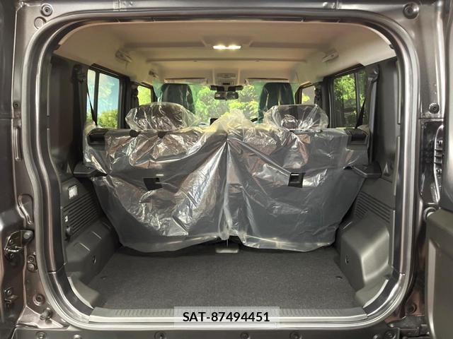 Suzuki JIMNY 2026-07 8647298-9
