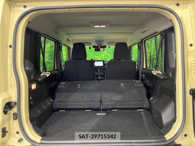 Suzuki JIMNY 2025-04 8647834-9
