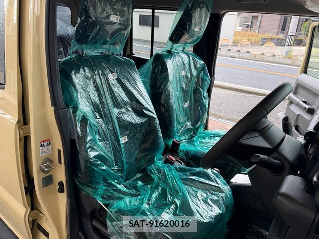 Suzuki JIMNY 2026-04 8649389-17