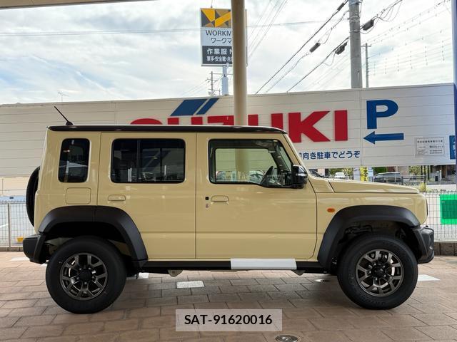 Suzuki JIMNY 2026-04 8649389-6