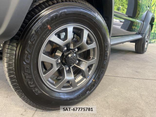 Suzuki JIMNY 2025-09 8652347-12