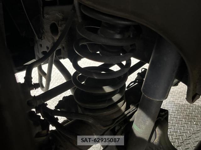 Suzuki JIMNY SIERRA 2021-10 8647843-19