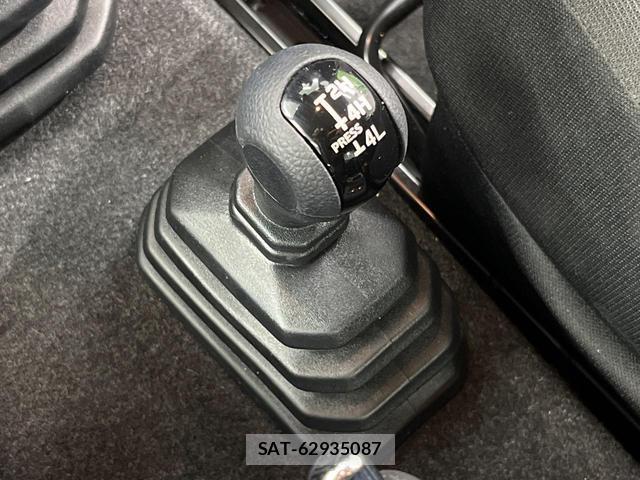 Suzuki JIMNY SIERRA 2021-10 8647843-2