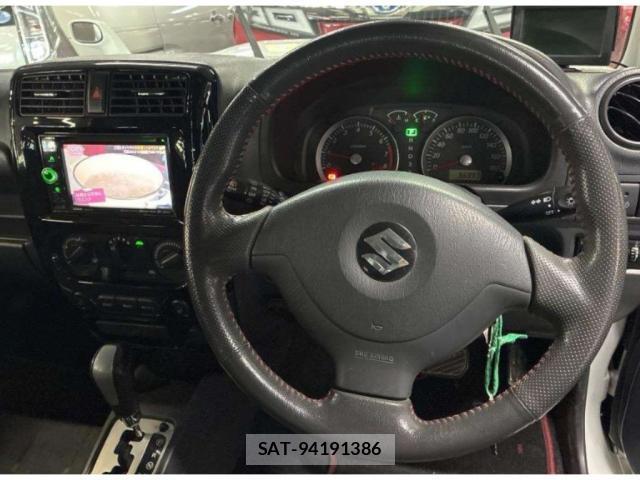 Suzuki JIMNY SIERRA 2014-01 8650573-2