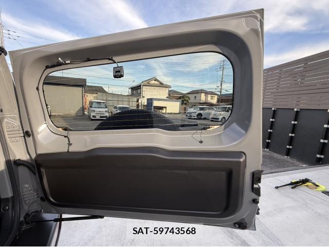 Suzuki JIMNY SIERRA 2023-10 8651094-13
