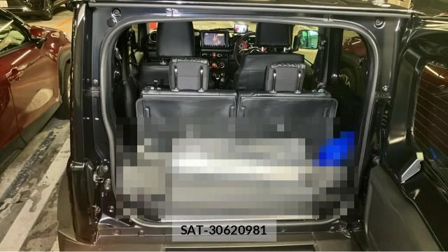 Suzuki JIMNY SIERRA 2023-02 8651421-17