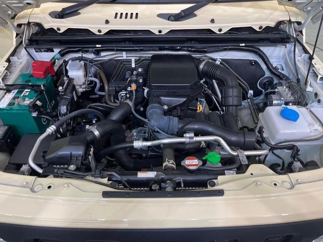 Suzuki JIMNY 2023-10 8646640-17