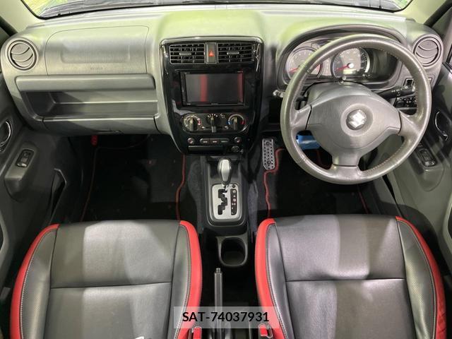 Suzuki JIMNY 2013-11 8647666-1