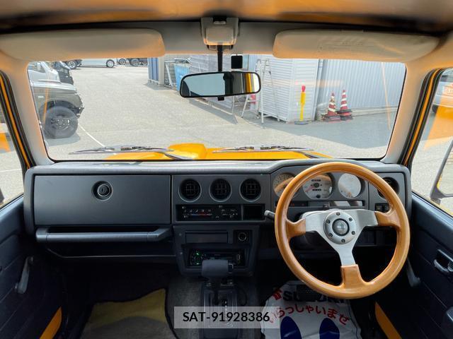 Suzuki JIMNY 1996 8647808-2