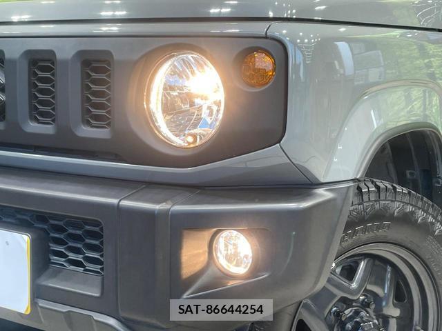 Suzuki JIMNY 2022-10 8647828-11