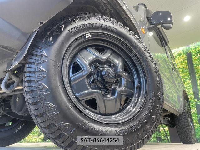 Suzuki JIMNY 2022-10 8647828-12