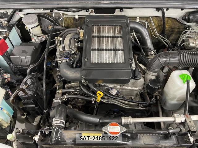 Suzuki JIMNY 2009-09 8647847-17
