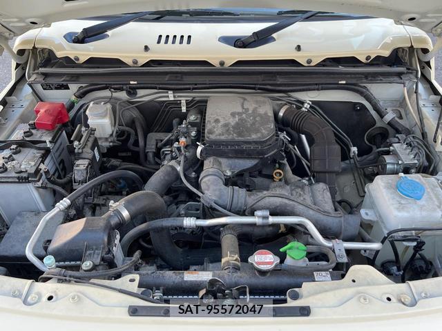 Suzuki JIMNY 2021-02 8648289-18