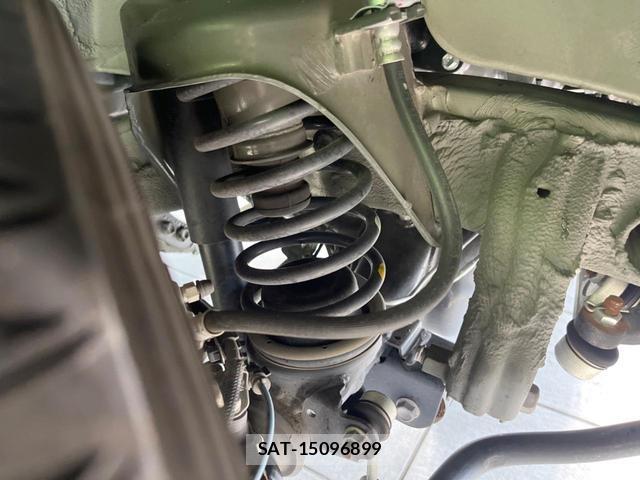 Suzuki JIMNY 2023-10 8649207-18