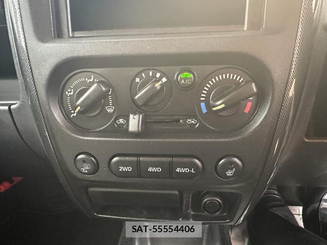 Suzuki JIMNY 2010-08 8649482-10
