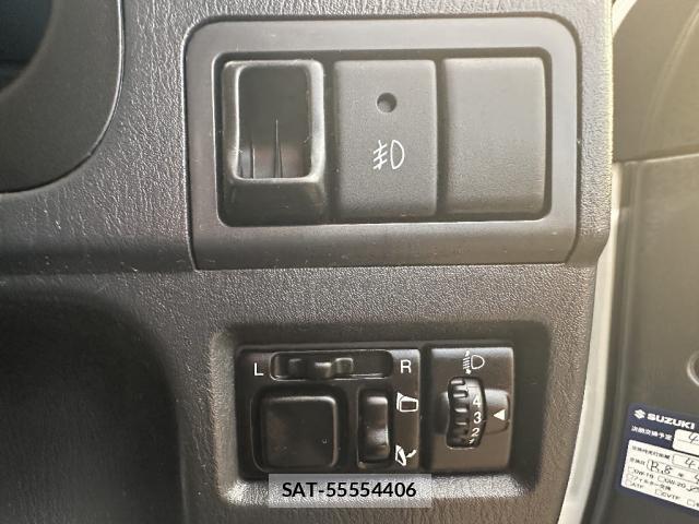Suzuki JIMNY 2010-08 8649482-11