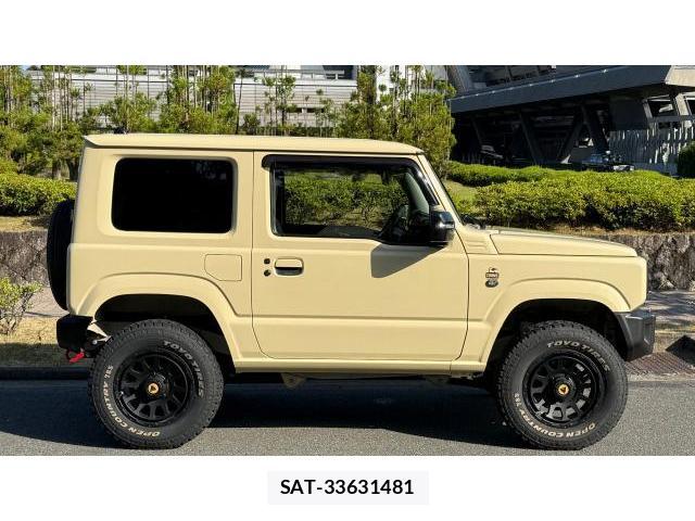 Suzuki JIMNY 2023-11 8649617-1