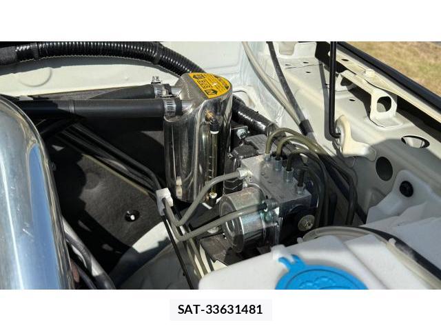 Suzuki JIMNY 2023-11 8649617-11