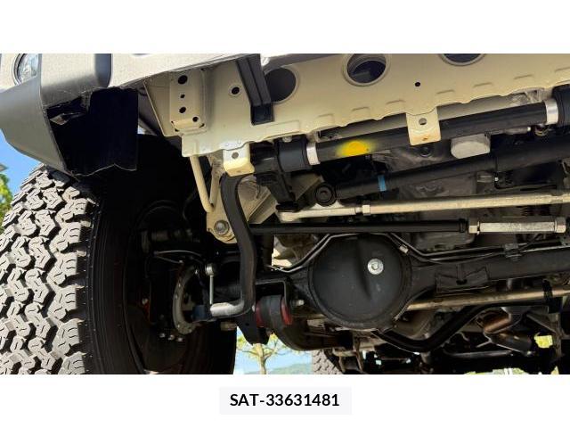 Suzuki JIMNY 2023-11 8649617-14