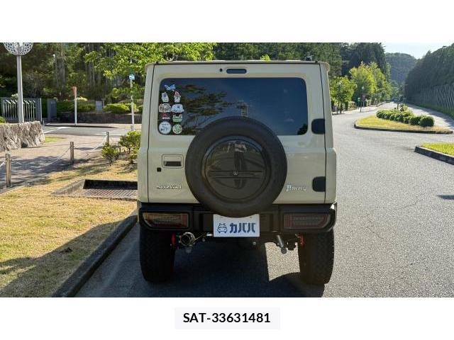 Suzuki JIMNY 2023-11 8649617-3