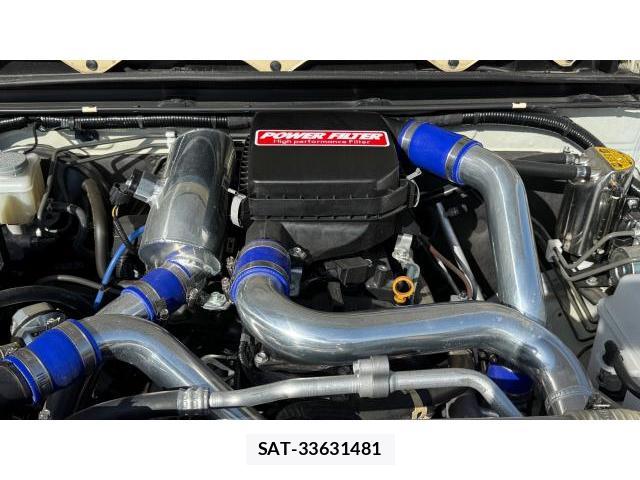 Suzuki JIMNY 2023-11 8649617-9