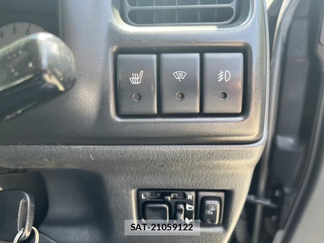 Suzuki JIMNY 2004-03 8650130-7