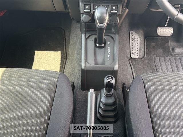 Suzuki JIMNY 2025-07 8650904-17