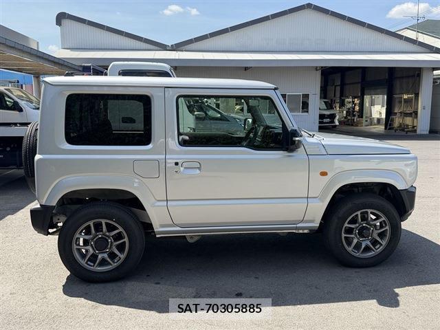 Suzuki JIMNY 2025-07 8650904-3