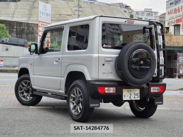 Suzuki JIMNY 2023-10 8651025-1
