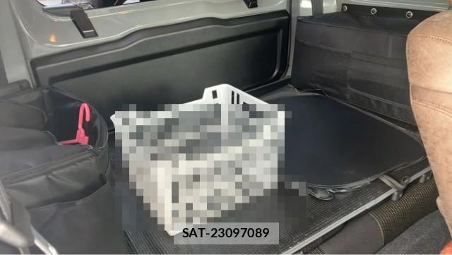 Suzuki JIMNY 2024-06 8651310-6