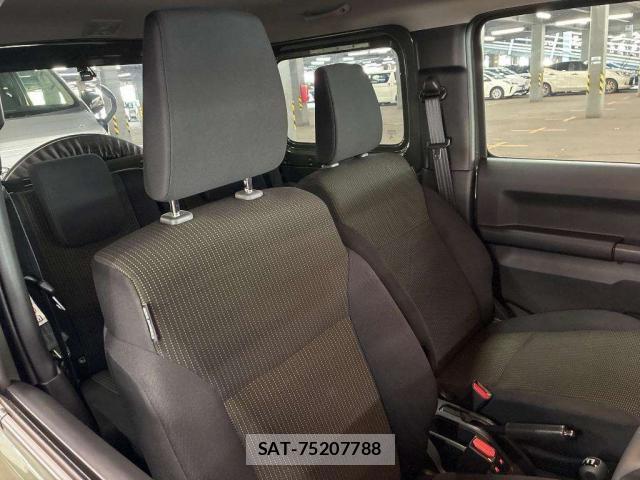 Suzuki JIMNY 2025-03 8652399-4